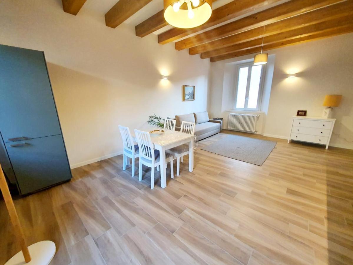 Residenza La Ruga Matilde & Eleonora Apartments Lake Verbania Buitenkant foto